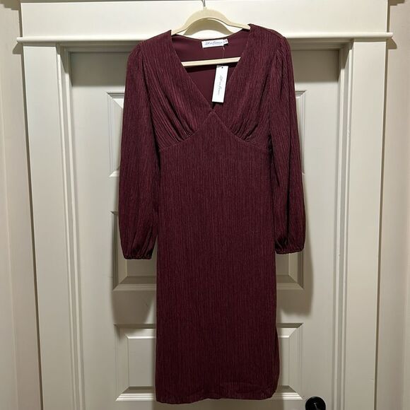 All in Favor Plisse Empire Waist Dress - Picture 2 of 4